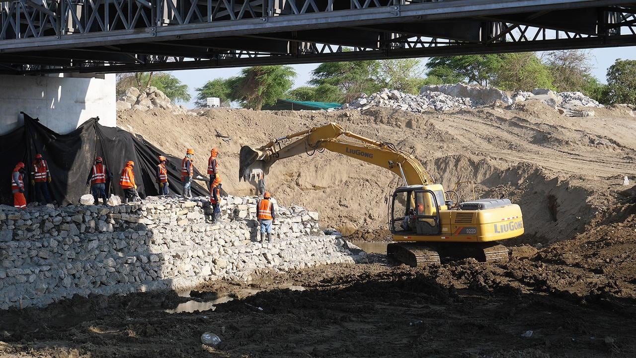 MEF aprobó nuevo reglamento que busca mejorar la planificación y ejecución de obras públicas. Foto: MEF.