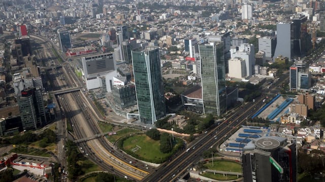 OCDE prevé mejoría de economía peruana, inflación en descenso y mejor situación financiera