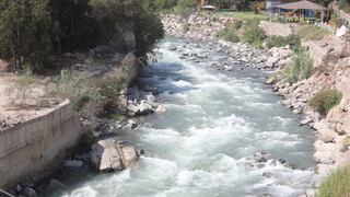 Río Rímac presenta aguas cristalinas tras reducción de basura en un 90% durante cuarentena