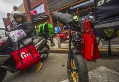 Repartidores de Nueva York, “en el aire” ante nuevas normas salariales