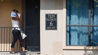 Ojos espían a los clientes de Airbnb en una lucha de inquilinos