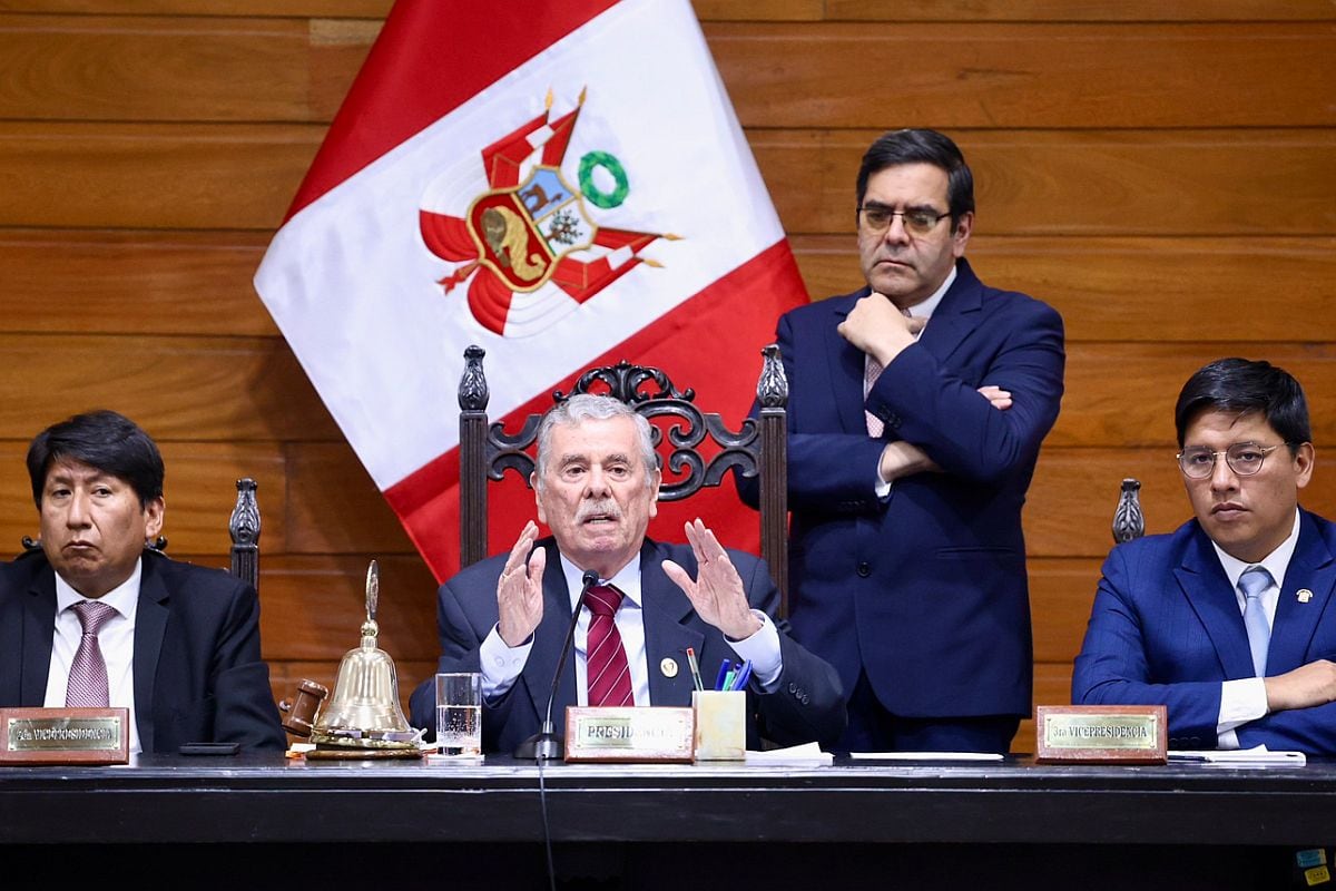 Gremio dijo que resulta pertinente que el presidente evalúe la continuidad de algunos ministros en carteras estratégicas, con el propósito de asegurar la implementación sostenida de políticas públicas. | Foto: Congreso de la República
