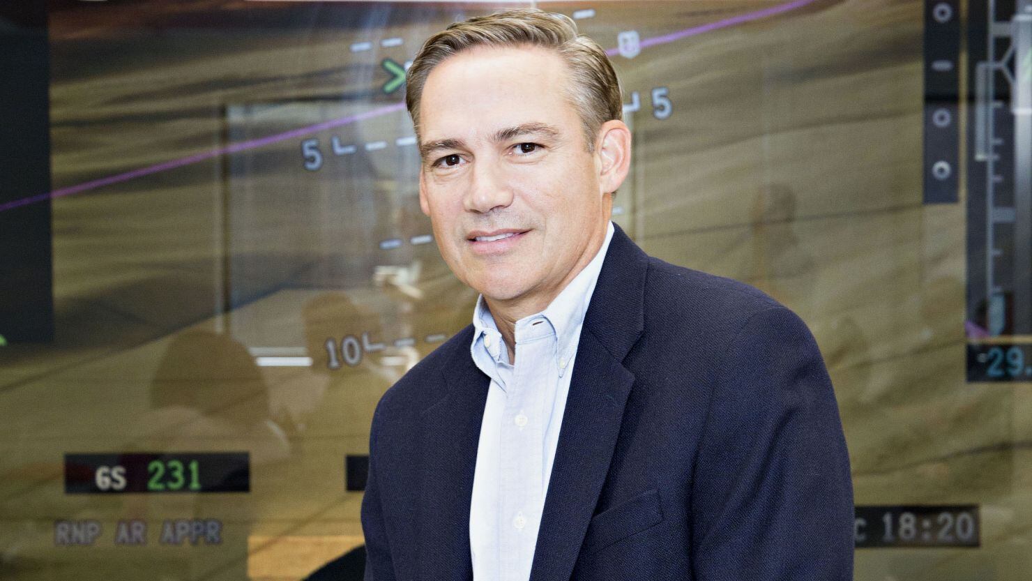 Kelly Ortberg, fotografiado en 2016, es un veterano de la industria aeroespacial con un título en ingeniería mecánica. Foto: Daniel Acker/Bloomberg/Getty Images