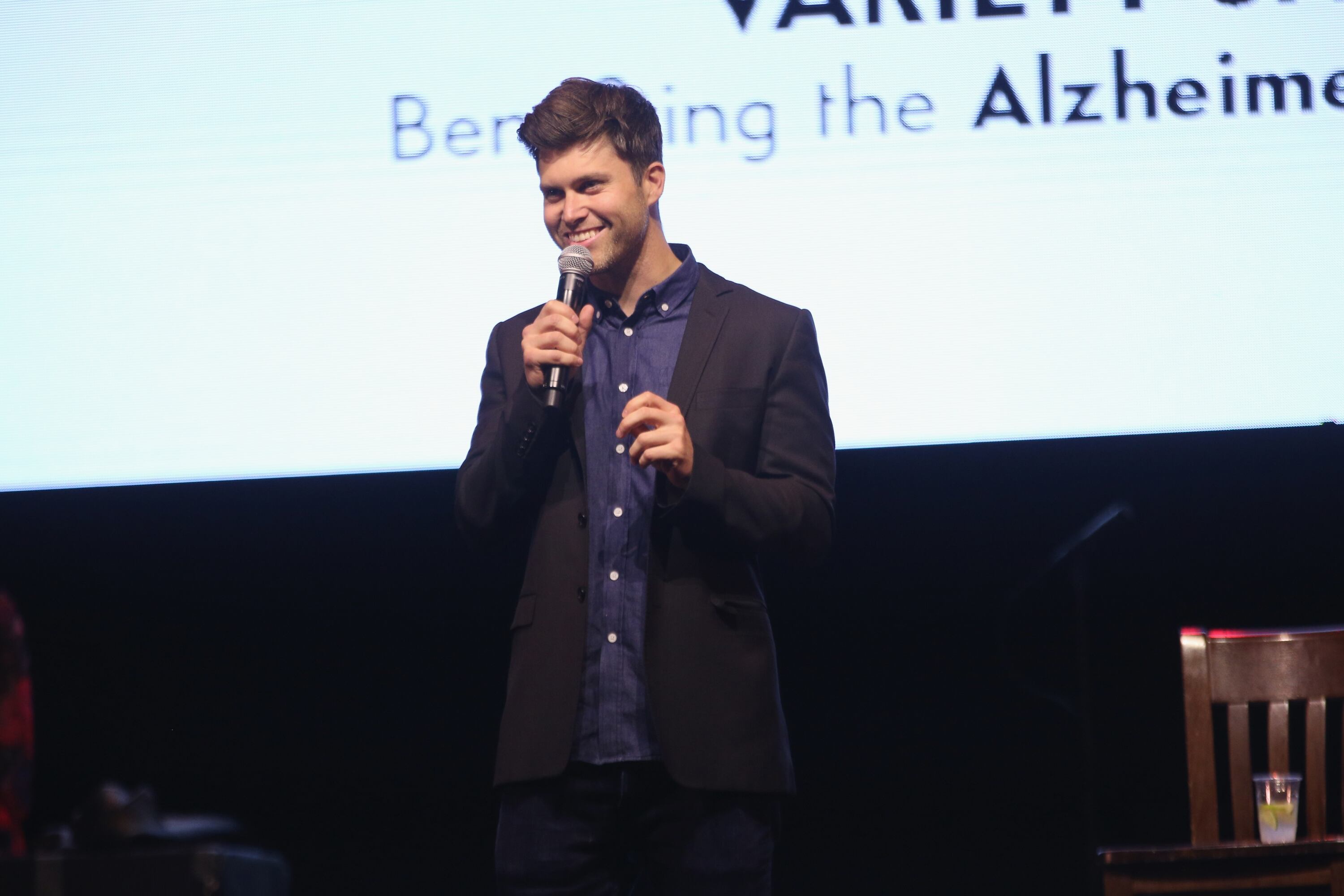 Colin Jost potenció su comedia y actuación tras estudiar en Harvard (Foto: AFP)