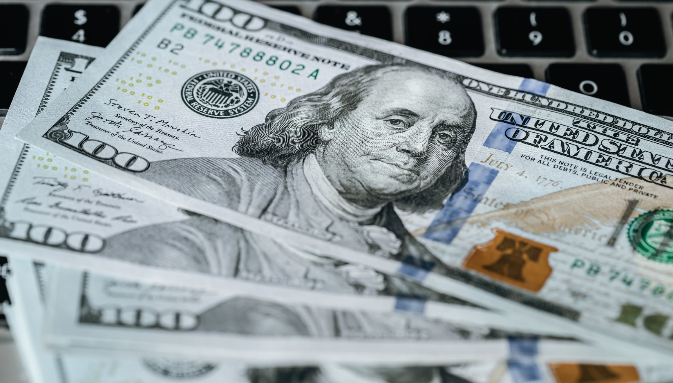 El salario de muchas personas puede quedar exento de impuestos estatales en estos estados (Foto: Freepik)