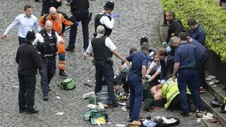 Un atentado causa tres muertos y provoca caos en el corazón del poder británico
