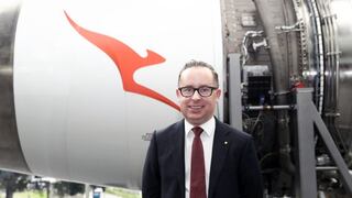Australiana Qantas decide actuar ante falta mundial de pilotos