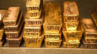 Precio del oro sube al ser considerado como un activo seguro por los inversores