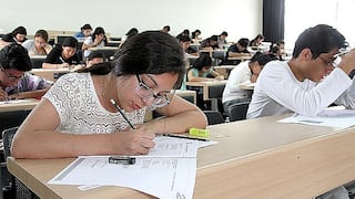 Bachiller sin tesis ni costos adicionales: la nueva propuesta del Congreso