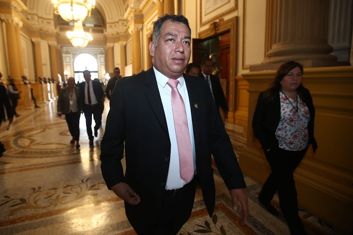 Darwin Espinoza, vocero de Acción Popular, indicó que acudirá al Poder Judicial para anular decisión de su partido de expulsarlo de sus filas. (Foto: GEC)