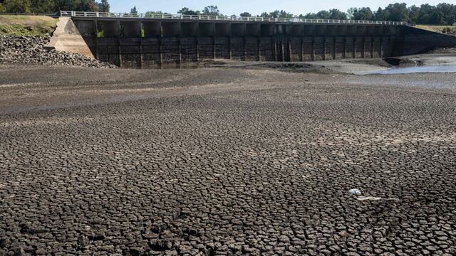 Argentina ofrece suministros de agua a Uruguay por la crisis hídrica