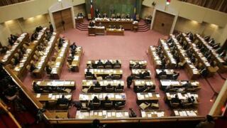 Diputados aprobaron "corazón" de reforma tributaria en Chile