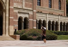 Inscripciones de estudiantes extranjeros en universidades de Estados Unidos bajan un 17 %