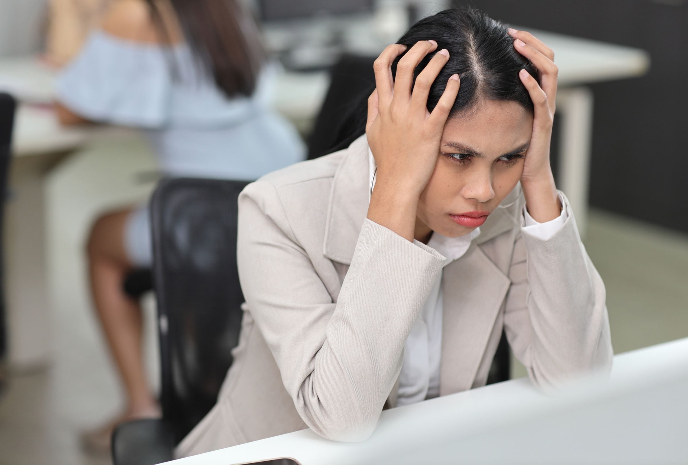 La IA no elimina capacidades, pero puede reemplazar el esfuerzo cognitivo si se usa como atajo. La ausencia de cuestionamiento puede afectar la productividad, según expertos. Foto: Getty Images