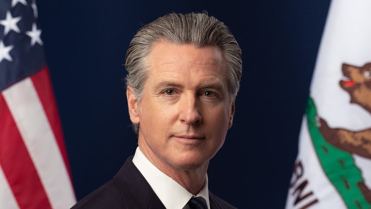 Confirmado en California: Newsom firmó la ley SB 169 que modifica el acceso a las licencias de conducir