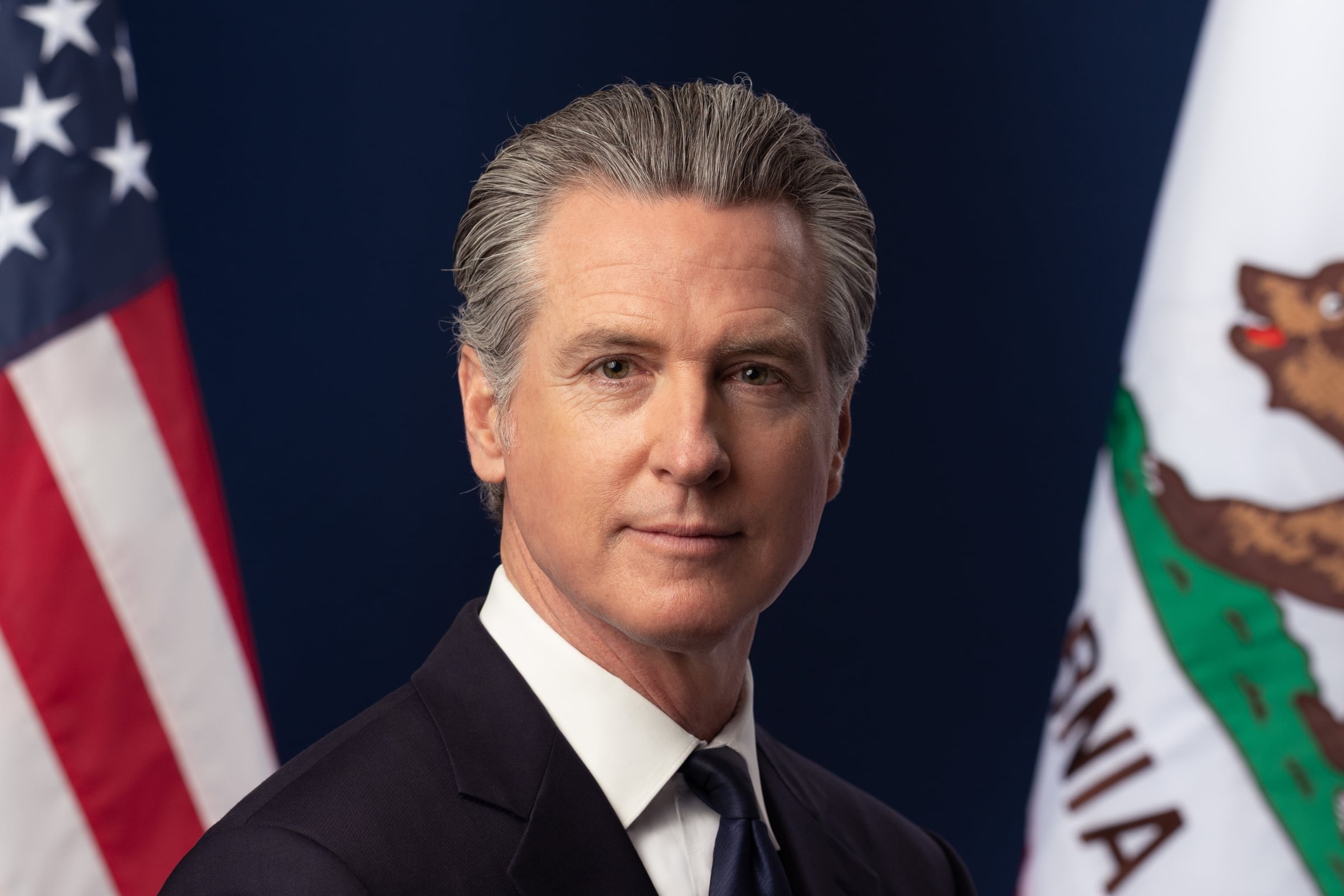 El gobernador de California planea que en 2035 ya no se vendan autos a gasolina en California (Foto: Oficina del Gobernador de California)