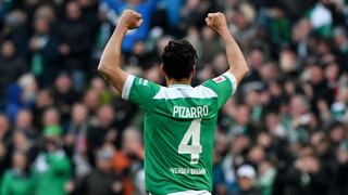 Claudio Pizarro y nuevo patrocinador elevaron en 40% la venta de camisetas del Werder Bremen