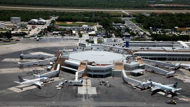 Los bonos del aeropuerto mexicano que no existe caen en picada