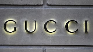Kering busca reactivar su “imprescindible” Gucci tras años difíciles en mercado del lujo
