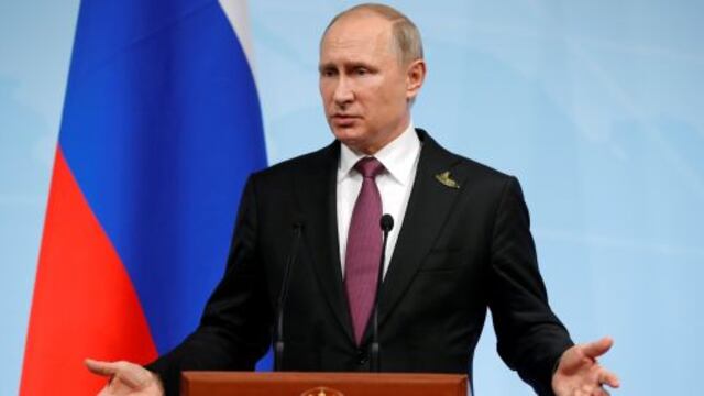 Rusia ordena expulsión de 755 diplomáticos de EE.UU. en respuestas a sanciones de Washington