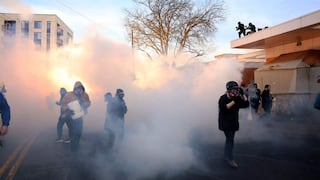 Alcalde de Portland exige salida del ICE de la ciudad tras nuevo enfrentamiento con manifestantes