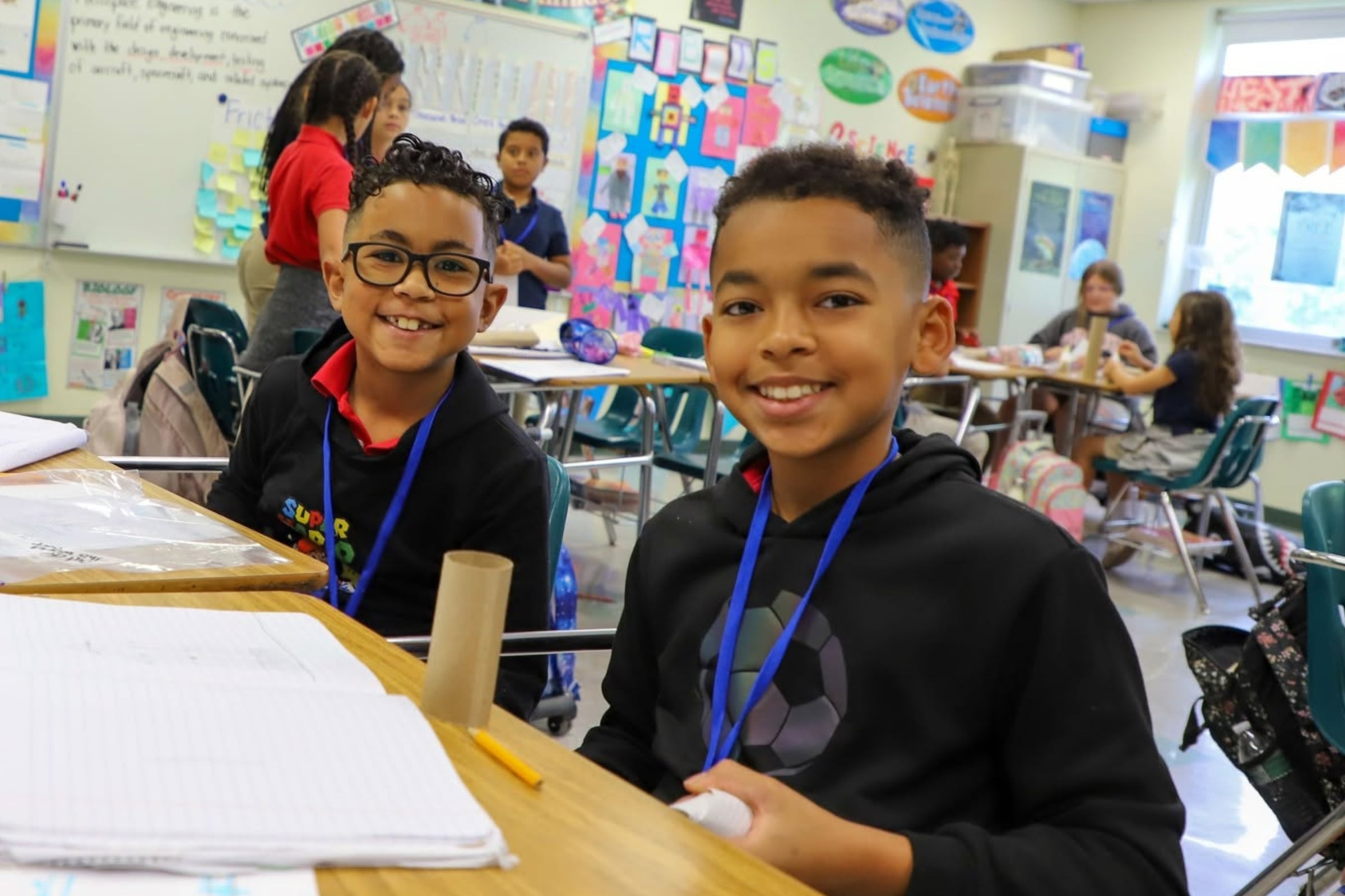 Los niños de las escuelas de Florida estarán acompañados por sus padres en este proceso del uso de la IA (Foto: Miami-Dade County Public Schools)