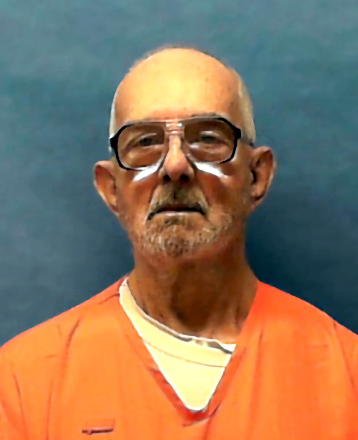 Fotografía cedida por el Departamento de Correcciones de Florida de Dusty Ray Spencer, un veterano del Cuerpo de Marines de Estados Unidos de 74 años, quien recibirá una inyección letal este jueves en la Prisión Estatal de Florida, en Raiford (Estados Unidos). EFE/ Departamento de Correcciones de Florida