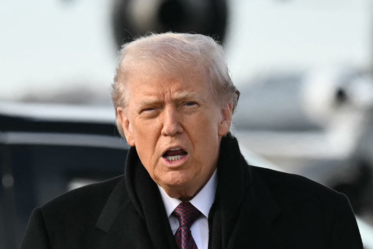 El presidente de Estados Unidos, Donald Trump, llega a la Base de la Fuerza Aérea de Dover en Delaware, el 17 de diciembre de 2025. (ANDREW CABALLERO-REYNOLDS / AFP)