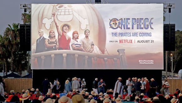 Los fanáticos asisten a Straw Hats Unite: Pirates on the Pier A ONE PIECE Fan Celebration en el muelle de Santa Mónica en Santa Mónica, California, el 24 de agosto.