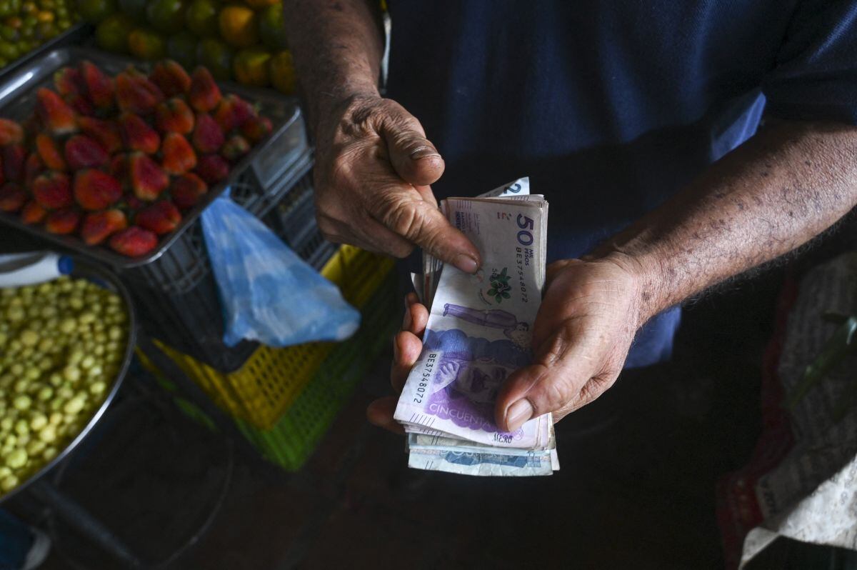 El peso ha avanzado un 24% este año, el mayor repunte entre las más de 140 monedas seguidas por Bloomberg. (Foto de Joaquin Sarmiento / AFP)