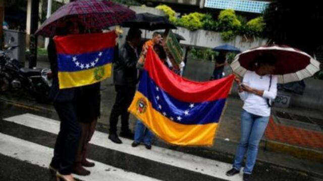 Fitch mantiene calificación soberana de Venezuela en 'CCC'