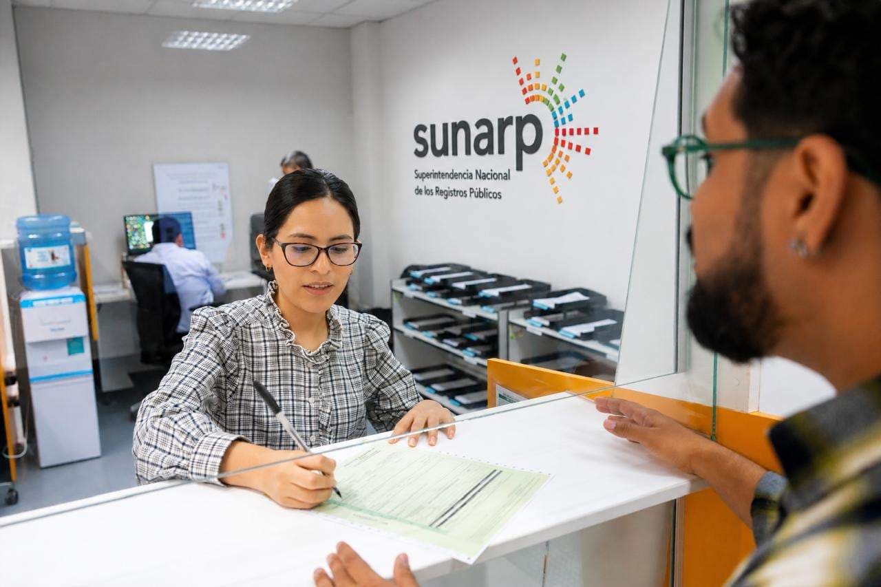 La Sunarp señaló que esto contribuye a fortalecer la seguridad jurídica. | Foto: Sunarp