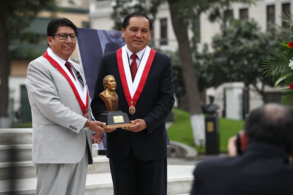 El congresista de Perú Libre (PL), Flavio Cruz, descartó que se produzcan más renuncias en su bancada. (Foto: GEC)