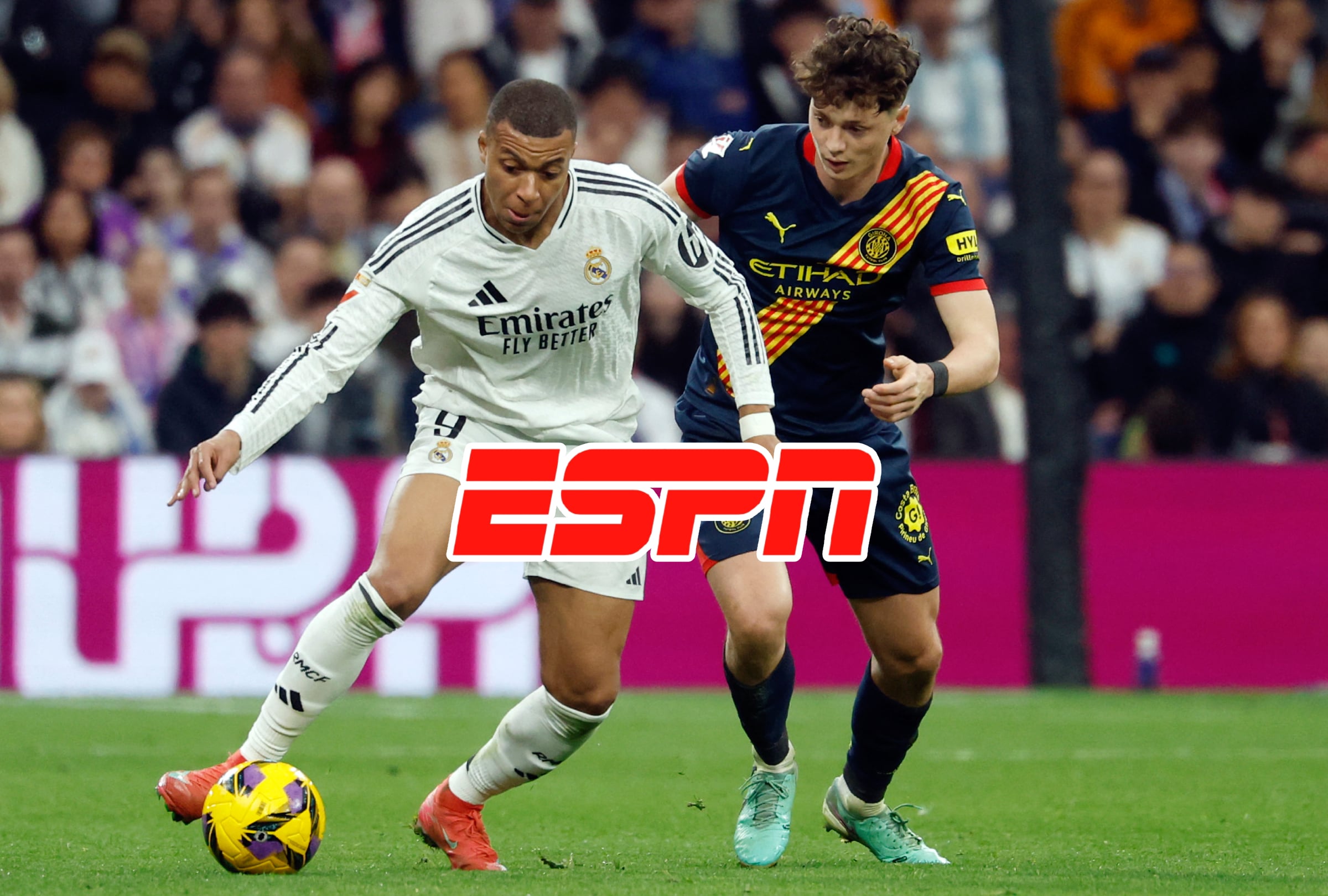 GERONA (ESPAÑA), 30/11/2025.- Cobertura oficial de ESPN EN VIVO ONLINE para ver el partido entre Real Madrid y Girona FC este domingo 30 de noviembre por la fecha 14 de la Liga EA Sports 2025-26. FOTO DE PIERRE-PHILIPPE MARCOU PARA AFP