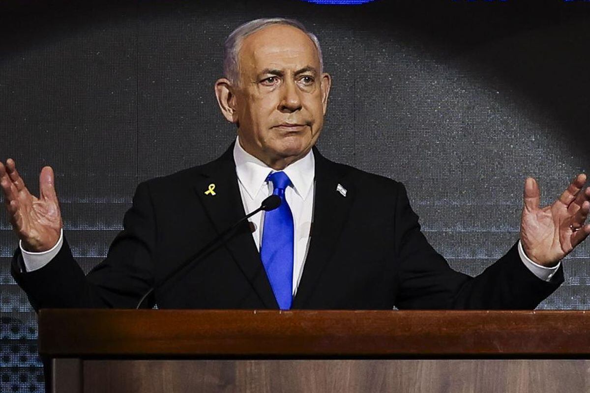 El primer ministro israelí, Benjamín Netanyahu, anunció esta medida tras “acortar” el plazo de preparación previo a la invasión de la ciudad de Gaza. Sin embargo, no especificó ninguna fecha. Foto: EFE/EPA/Ronen Zvulun