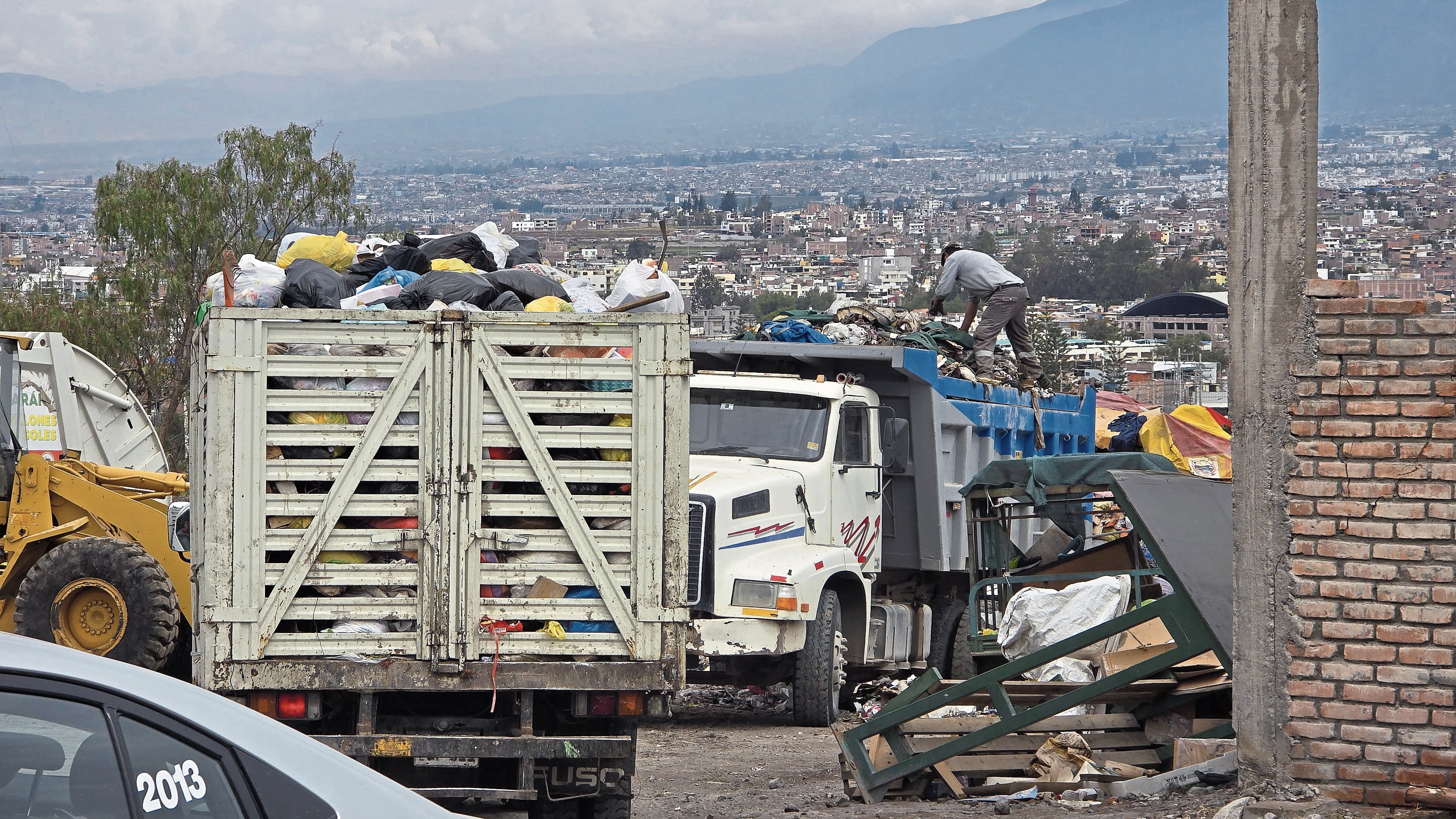 El modelo de gestión fraccionada por distritos es un anacronismo. Lima es una sola unidad logística, pero está dividida en 43 “feudos” que negocian contratos de recolección de manera independiente. Foto: GEC