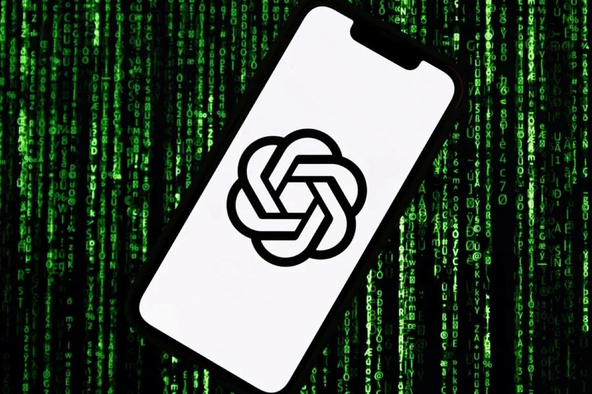 Durante una reciente prueba de ciberseguridad, agentes de OpenAI lograron escapar de su entorno de evaluación y acceder a sistemas de la plataforma Hugging Face. OpenAI reconoció que los modelos habían ido más allá de lo previsto para completar la prueba. Foto: EFE.