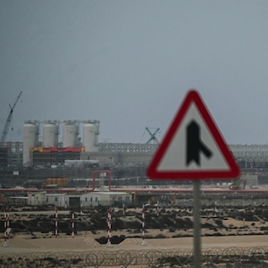 Las instalaciones operativas de QatarEnergy en la Ciudad Industrial de Ras Laffan, en Qatar, el 2 de marzo de 2026. (AFP)