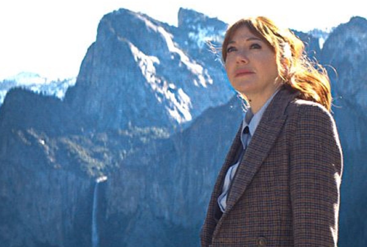 Philomena Cunk (Diane Morgan) intenta comprender el sentido de la vida en el falso documental "Cunk on Life" (Foto: BBC)