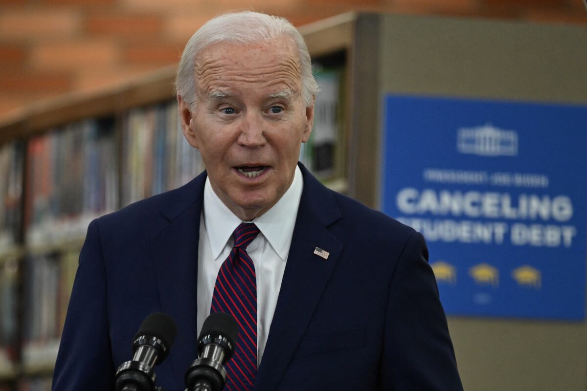El presidente estadounidense, Joe Biden, apunta a beneficiar durante su mandato a 30 millones de personas afectadas por la deuda estudiantil (Foto: AFP).