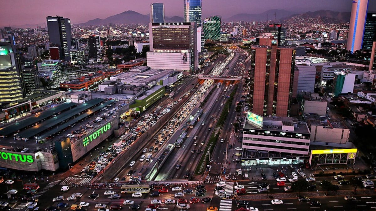 Exportaciones peruanas alcanzarían otro récord: MEF apuesta por US$ 100 mil millones en 2026