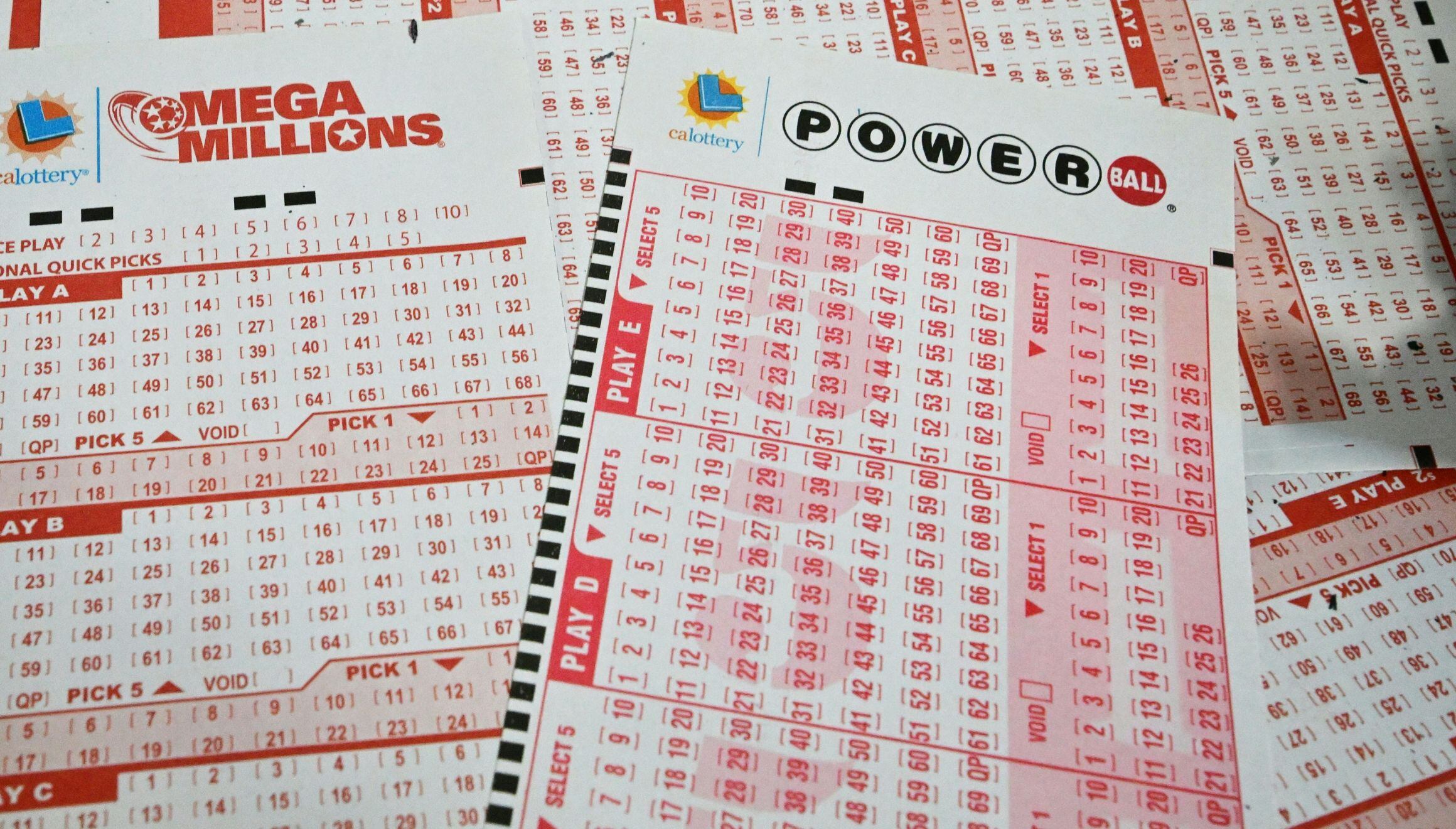 Edwin Castro estuvo más de un envuelto en un juicio por el presunto robo del boleto ganador del Powerball (Foto: AFP)