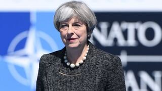 Theresa May reforzará llamado a Google y Facebook en lucha antiterrorista
