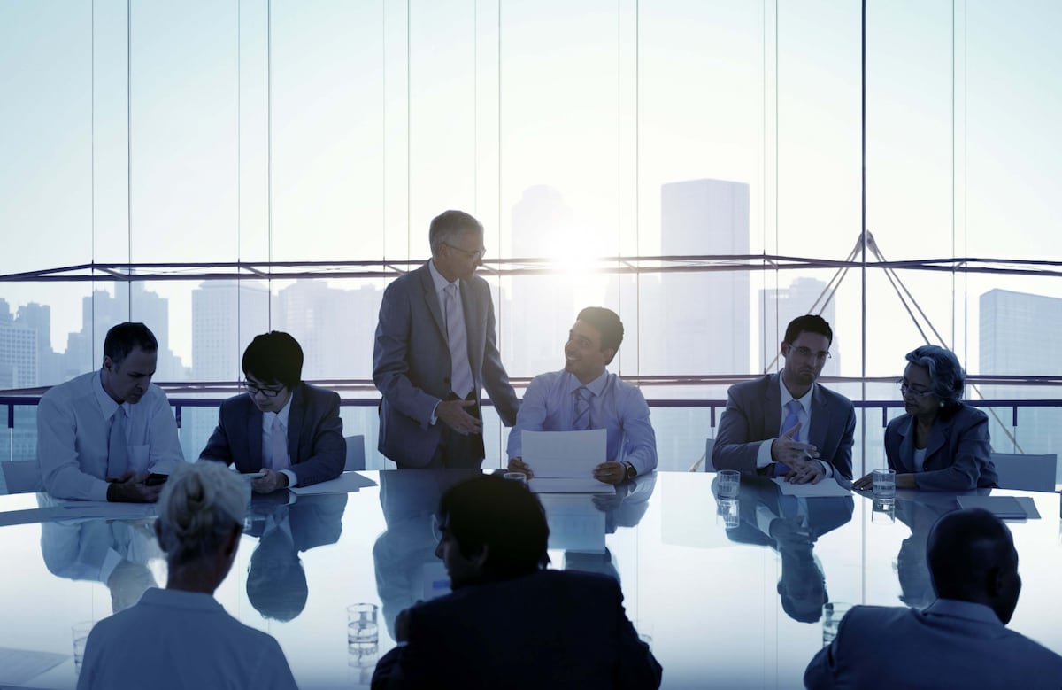 En las grandes corporaciones, el rol del gerente general se ha ampliado. Ya no basta con cumplir metas financieras. Más allá de rendir resultados, debe manejar ESG, reputación, gobierno corporativo y crisis. (Foto: Difusión)