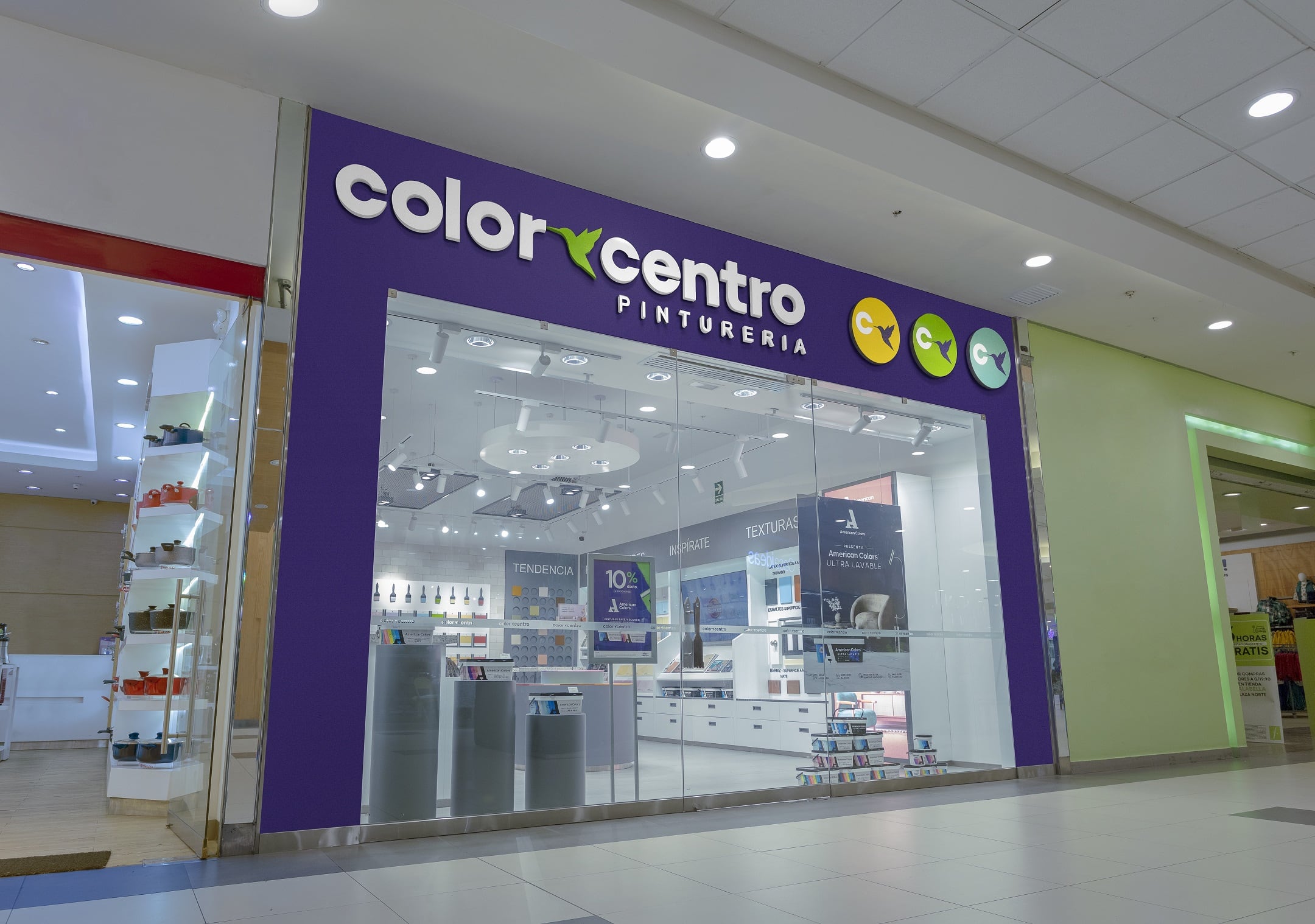 Color Centro planea abrir más tiendas con el mismo concepto en Lima y provincias. (Foto: Qroma)