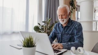 ¿Más empleo para los adultos mayores? Se propone incentivo para las empresas