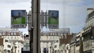 Presidente de directorio de Lloyds se retirará el 2014 tras reestructurar el banco