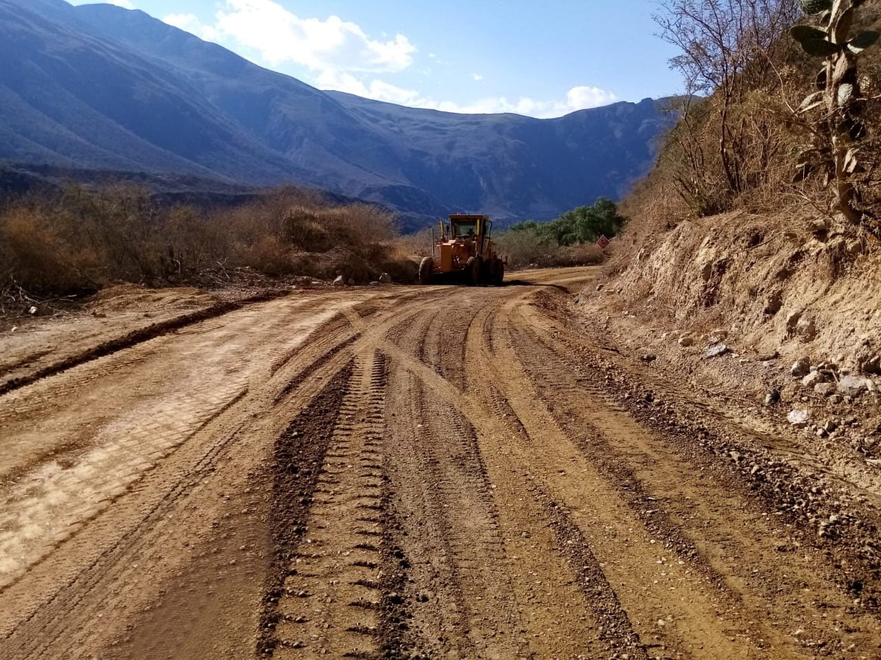 Solo el 5% de la red vial secundaria y terciaria (departamental y local) está pavimentada, según CAF. (Foto: MTC)