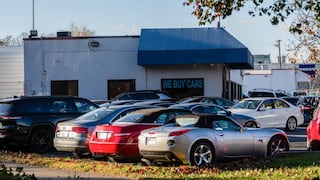 Récord de impagos en préstamos de autos dispara temores en EE.UU.