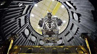 El escudo térmico del telescopio James Webb se despliega con éxito, informa la NASA